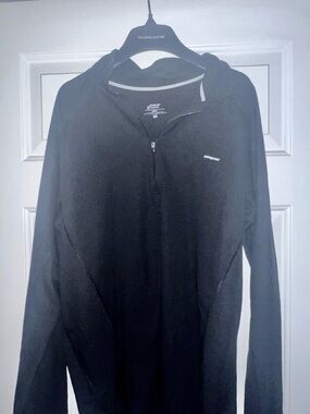 Patagonia Black Hooded Half-Zip Pullover
